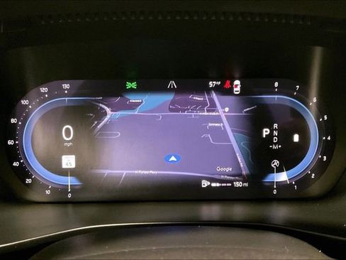 Certified 2023 Volvo XC40 B5 Plus w/ Driver Assist Package image 21