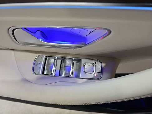 New 2026 Mercedes-Benz GLS 63 AMG 4MATIC image 30