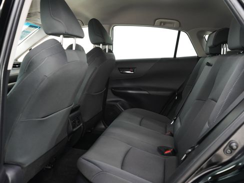 Used 2021 Toyota Venza LE w/ Carpet Mat Package (TMS) AWD/4WD image 15