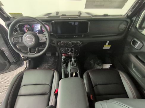 New 2026 Jeep Gladiator Rubicon AWD/4WD image 11