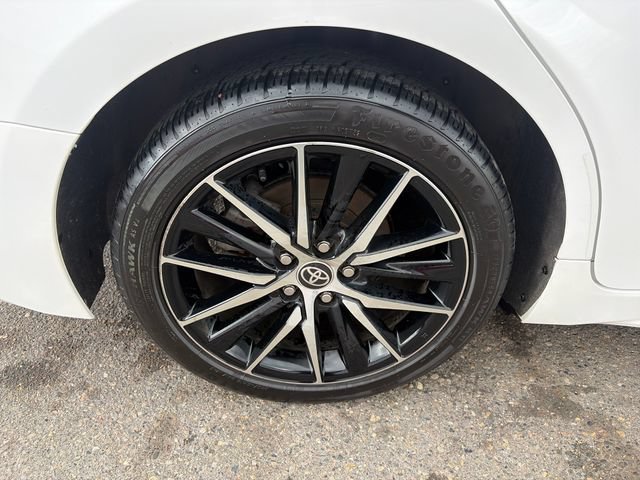 Used 2023 Toyota Camry SE FWD image 15