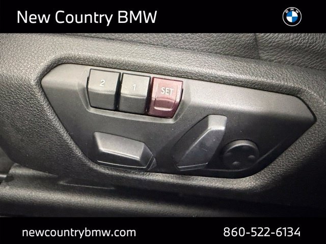 Used 2014 BMW 320i xDrive Sedan AWD/4WD image 12