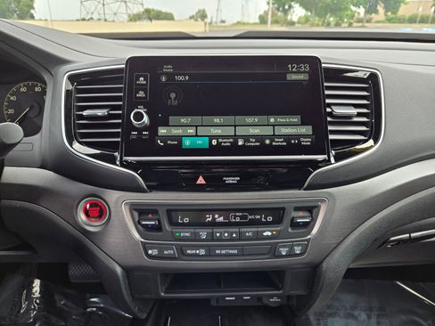 Used 2026 Honda Ridgeline Sport image 12