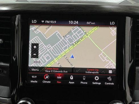 Used 2020 RAM 1500 Laramie image 10