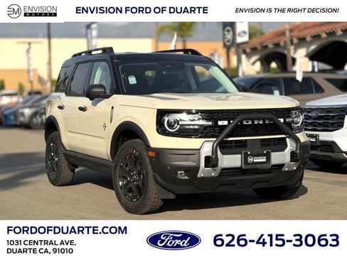 New 2025 Ford Bronco Sport Outer Banks w/ Sasquatch Outer Banks Package image 1