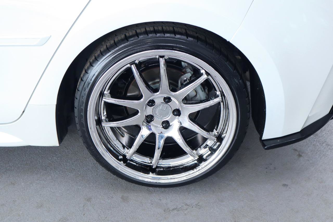 Used 2020 Toyota Corolla XSE FWD image 12