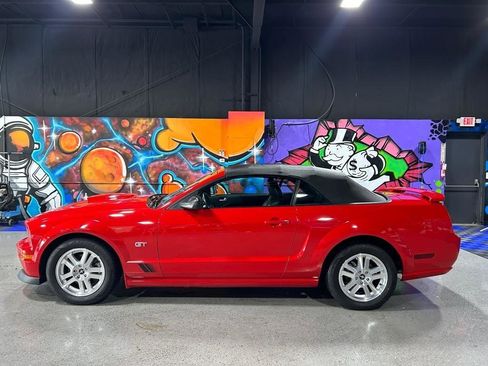 Used 2007 Ford Mustang GT image 6