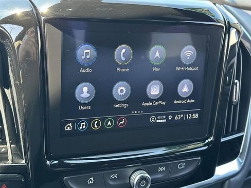 Used 2023 Chevrolet Traverse LT w/ LT Premium Package AWD/4WD image 13