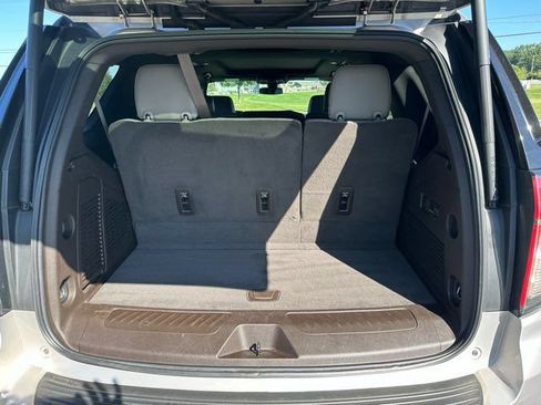 Used 2021 Chevrolet Tahoe LT w/ LT Signature Package AWD/4WD image 43