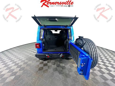 New 2026 Jeep Wrangler Sahara image 15