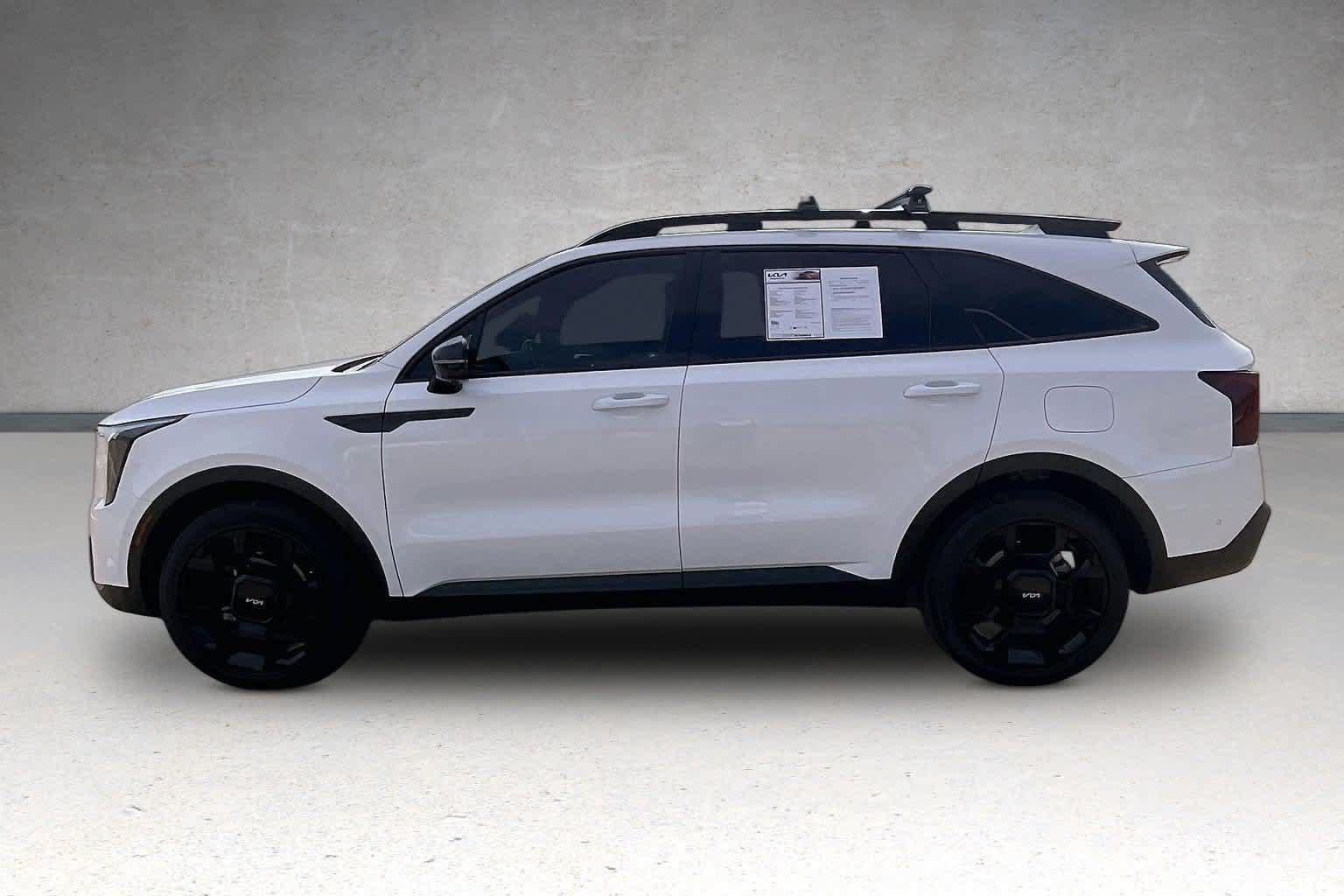Certified 2024 Kia Sorento SX Prestige w/ Olive Brown Leather Package AWD/4WD image 3