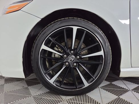 Used 2020 Toyota Camry XSE FWD image 12