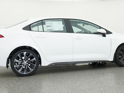 New 2026 Toyota Corolla SE image 18