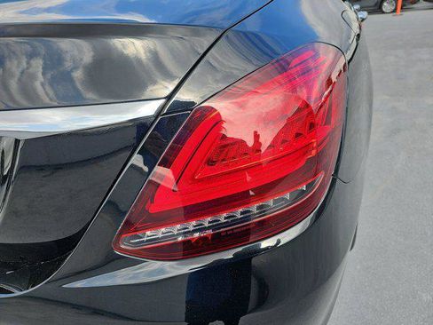 Used 2021 Mercedes-Benz C 300 Sedan image 34