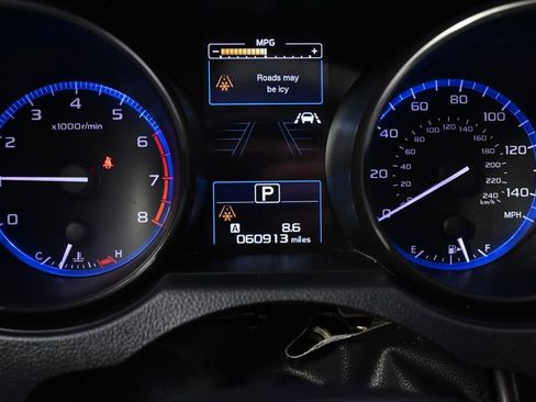 Used 2019 Subaru Outback 2.5i Touring image 25