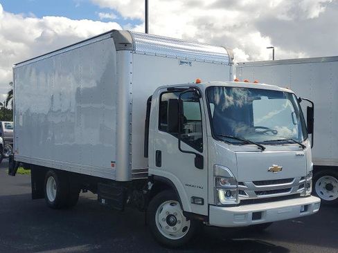 New 2024 Chevrolet Low Cab Forward 5500HD image 23