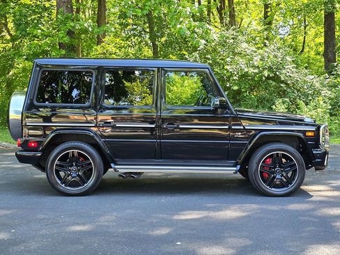 Used 2017 Mercedes-Benz G 63 AMG 4MATIC image 7