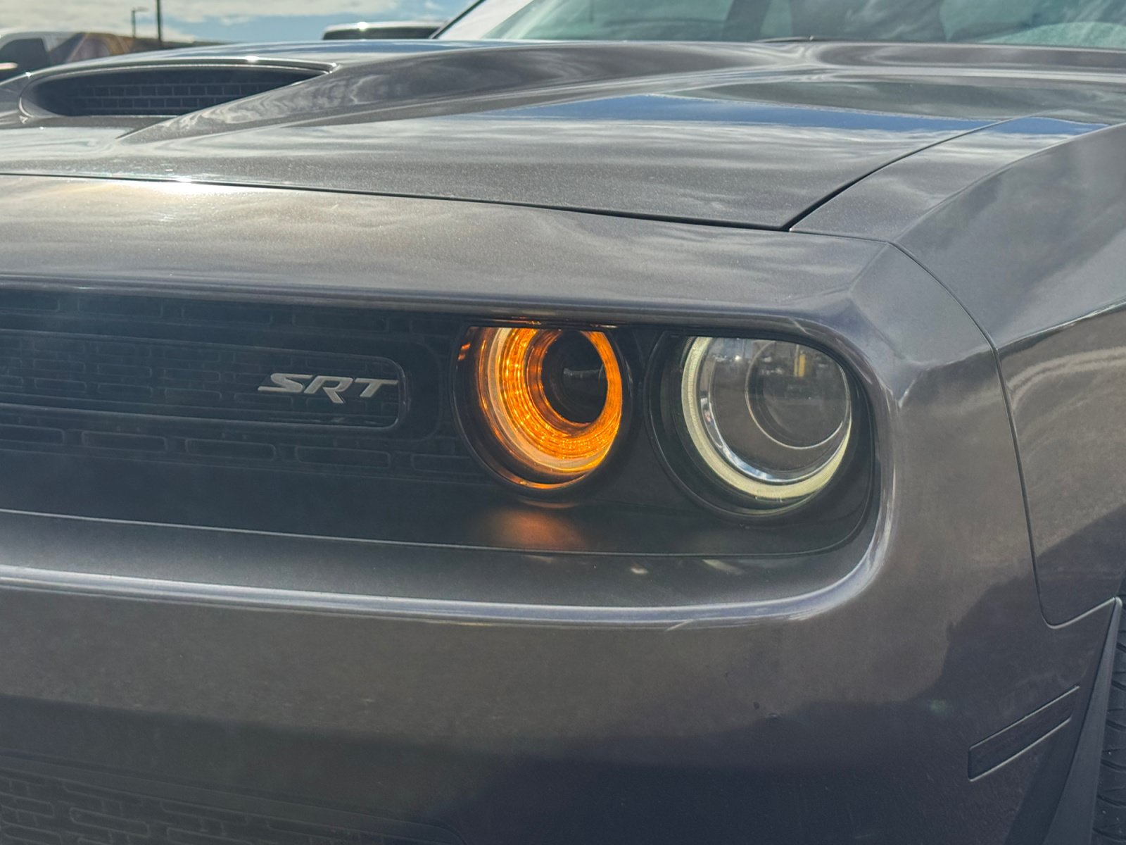 Used 2015 Dodge Challenger SRT w/ Technology Group RWD image 32