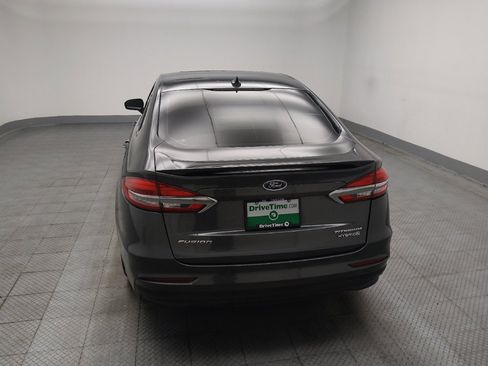 Used 2019 Ford Fusion Titanium FWD image 6