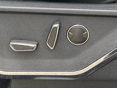 Certified 2023 Ford F150 Lariat w/ Equipment Group 502A High image 18