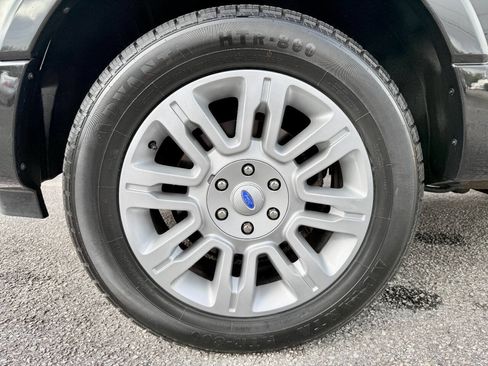 Used 2013 Ford Expedition Limited AWD/4WD image 6
