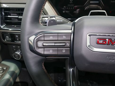 New 2026 GMC Yukon XL AT4 w/ AT4 Premium Plus Package AWD/4WD image 31