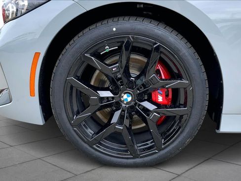 New 2026 BMW 330i xDrive 330i xDrive w/ M Sport Package image 12