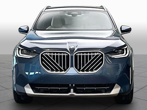 Used 2025 BMW X3 xDrive30i w/ Convenience Package AWD/4WD image 3