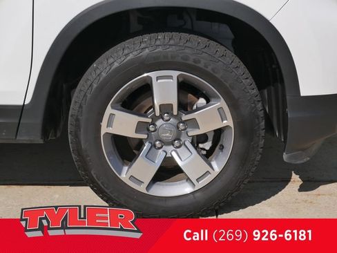 Certified 2025 Honda Ridgeline RTL image 43