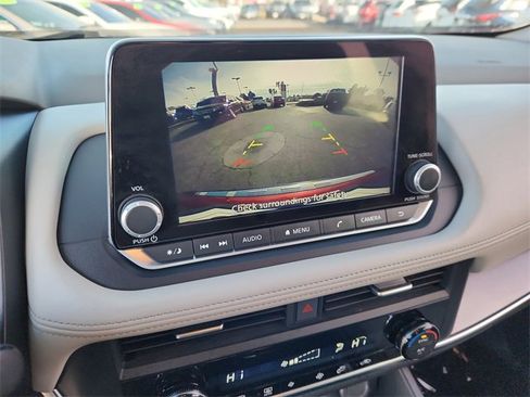 Certified 2023 Nissan Rogue SV image 22