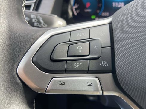 New 2026 Volkswagen Atlas Cross Sport SE image 23