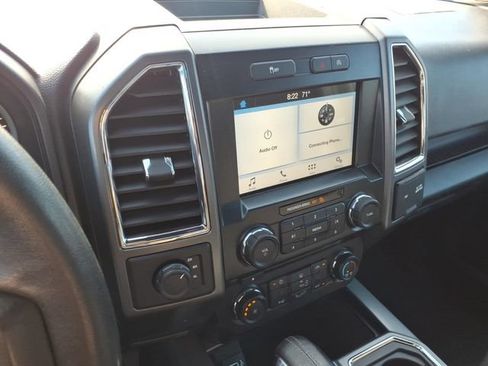 Used 2017 Ford F150 XLT w/ Equipment Group 302A Luxury AWD/4WD image 19