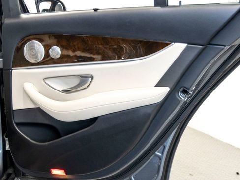 Used 2023 Mercedes-Benz E 450 4MATIC All-Terrain Wagon image 23