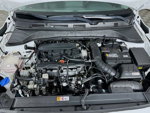 Used 2023 Hyundai Kona Limited w/ Cargo Package image 30