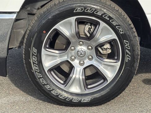 Used 2023 RAM 1500 Laramie image 32