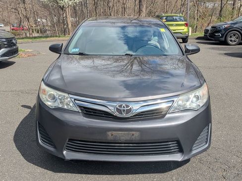 Used 2012 Toyota Camry LE FWD image 6