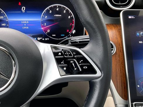 Used 2023 Mercedes-Benz GLC 300 4MATIC image 12