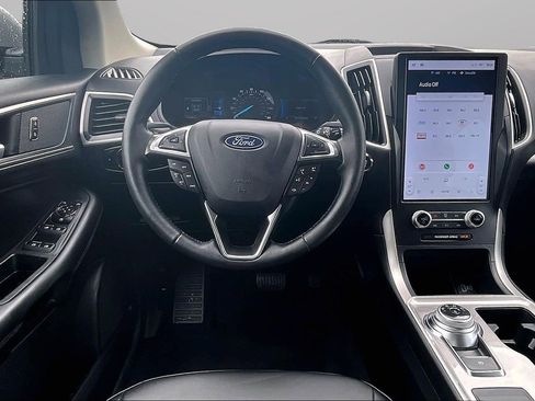 Used 2024 Ford Edge SEL w/ Convenience Package AWD/4WD image 5