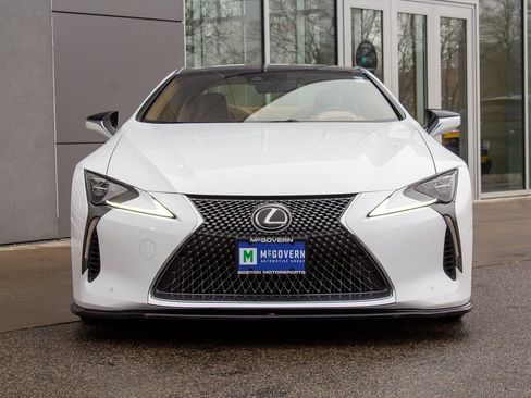Used 2018 Lexus LC 500 Coupe image 2