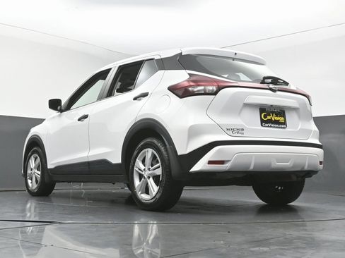 Used 2024 Nissan Kicks S image 38