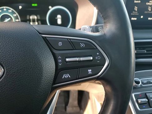 Used 2023 Hyundai Santa Fe Limited image 17