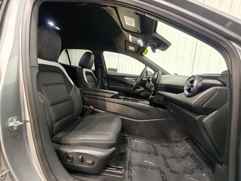 Used 2024 Chevrolet Blazer EV LT AWD/4WD image 21