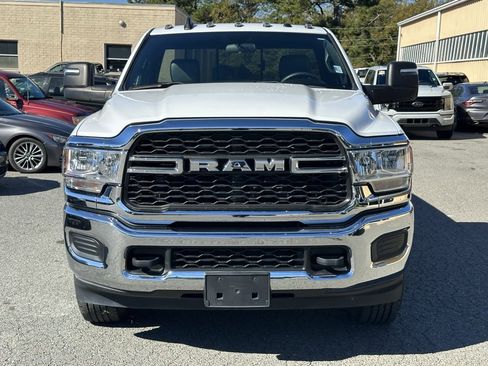 Used 2023 RAM 3500 Tradesman image 12