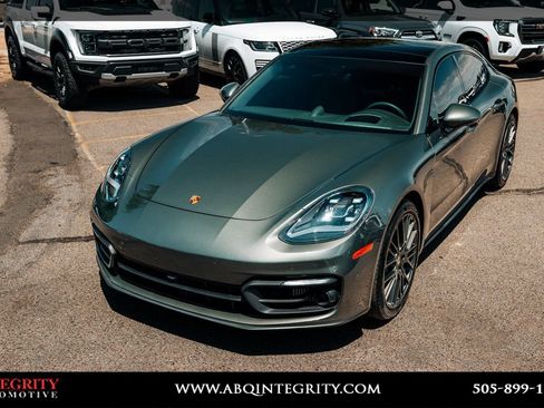 Used 2023 Porsche Panamera 4 Platinum Edition AWD/4WD image 13