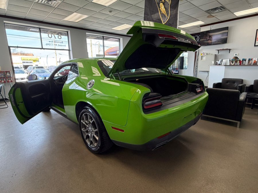 Used 2017 Dodge Challenger GT w/ Driver Convenience Group AWD/4WD image 15
