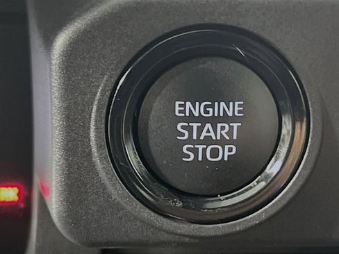 Used 2024 Toyota Tacoma SR5 image 23