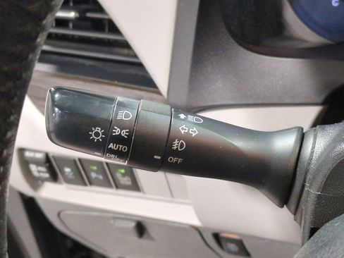 Used 2017 Toyota Sienna XLE image 30