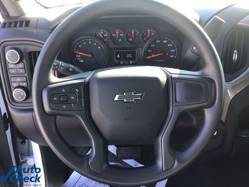 Used 2026 Chevrolet Silverado 1500 Custom Trail Boss w/ Turbomax Blackout Package AWD/4WD image 28