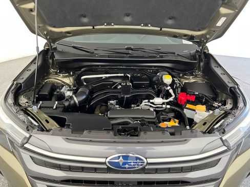 Certified 2025 Subaru Forester Premium AWD/4WD image 24
