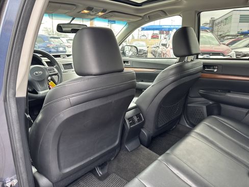 Used 2014 Subaru Outback 2.5i Limited w/ Moonroof Package image 27